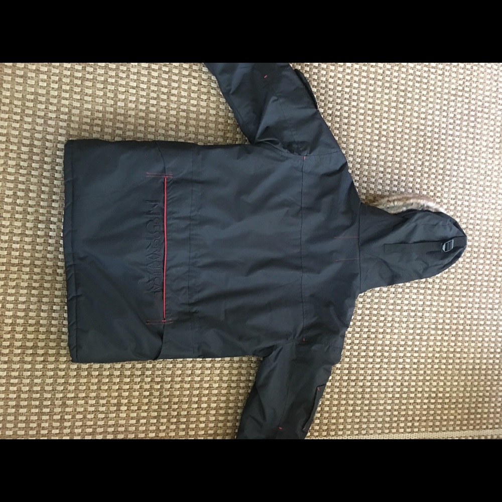 genuine geographical Norway outdoor coat. Black, Size M, like new,